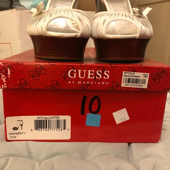 Guess ankle strap platform open toe heels - Picture 4 of 8